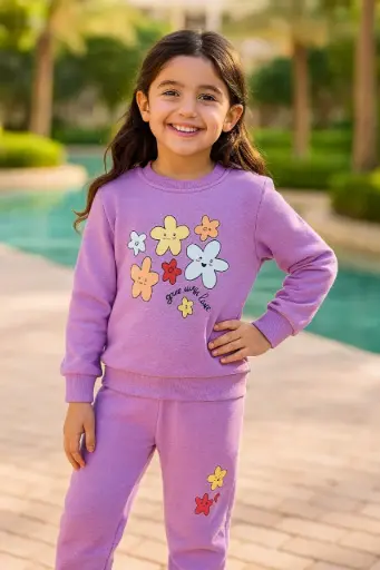 Sweatshirt with Trousers